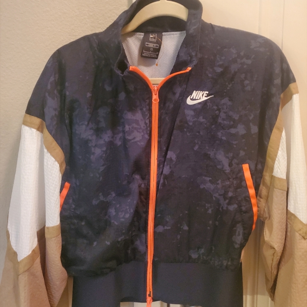 Tennis jacket woman